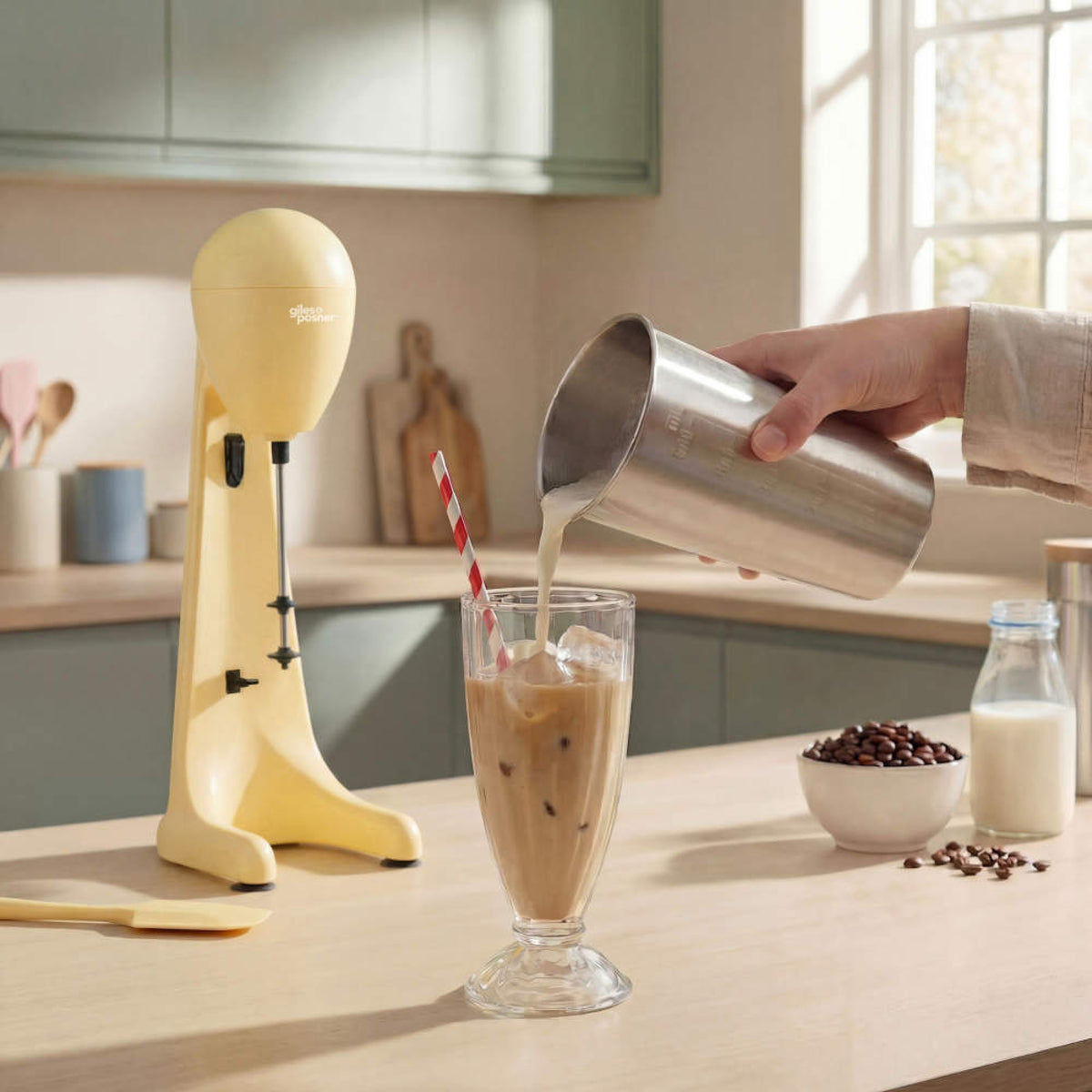 Giles & Posner Funfair Milkshake Maker, Matt Yellow