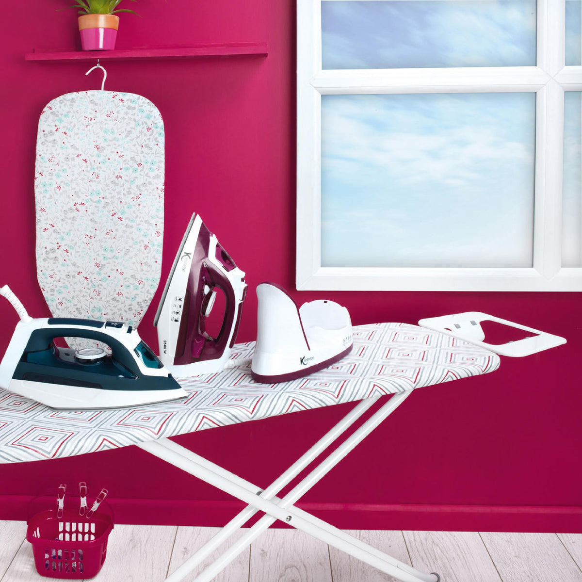 Kleeneze 114 x 34cm Ironing Board, Diamond Stripe
