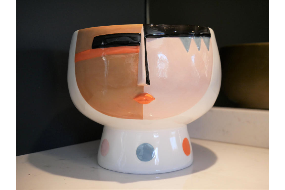 Ceramic Face Plant Pot 15cm (Plant not incl.) - FLOWERPOT/VASE/JUG 1 - Beattys of Loughrea