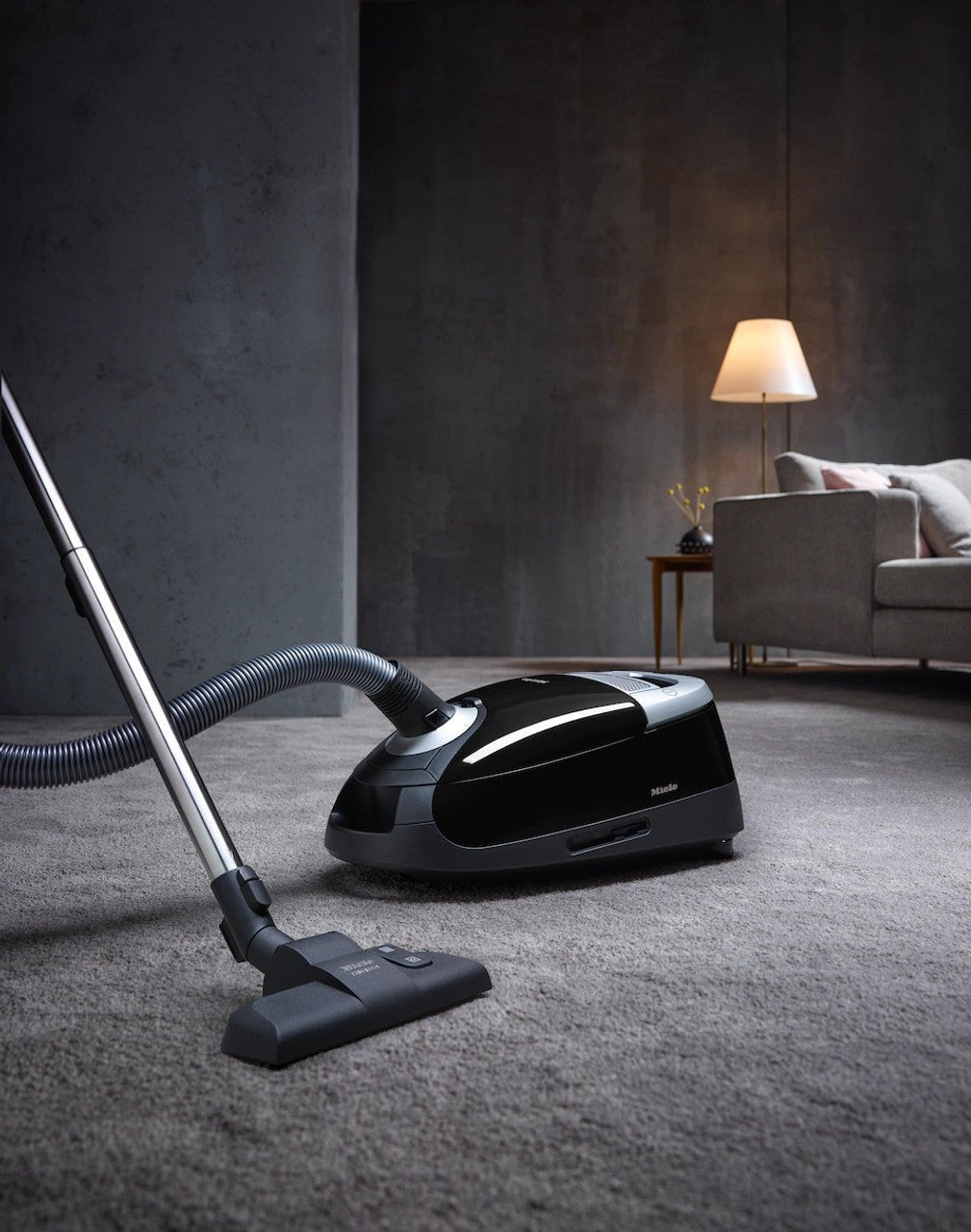 Complete C2 Flex Obsidian black - VACUUM CLEANER NOT ROBOT - Beattys of Loughrea