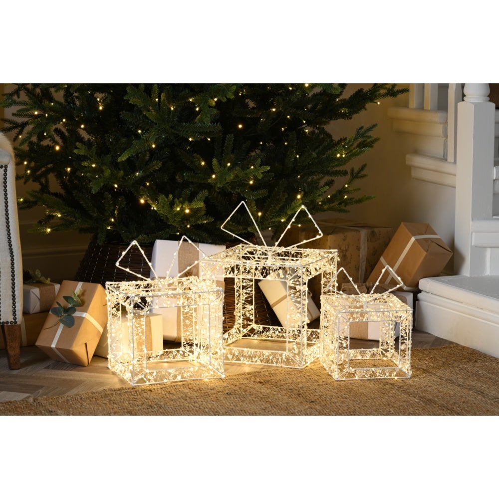 Led Lit Open Beaded Parcels | Set Of 3 - XMAS ROOM DECORATION LARGE AND LIGHT UP - Beattys of Loughrea