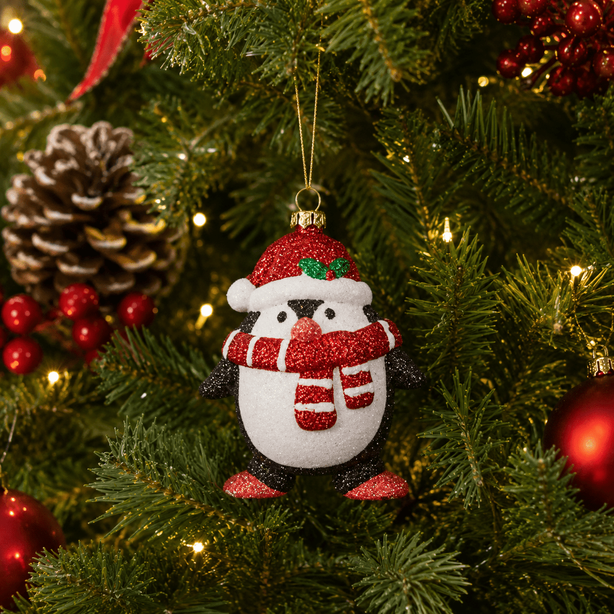 Glitzy Penguin Pendant Christmas Tree Ornament - XMAS HANGING DECOS - Beattys of Loughrea