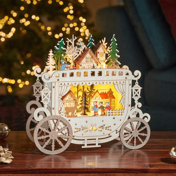 InLit Christmas Carriage - XMAS ROOM DECORATION LARGE AND LIGHT UP - Beattys of Loughrea