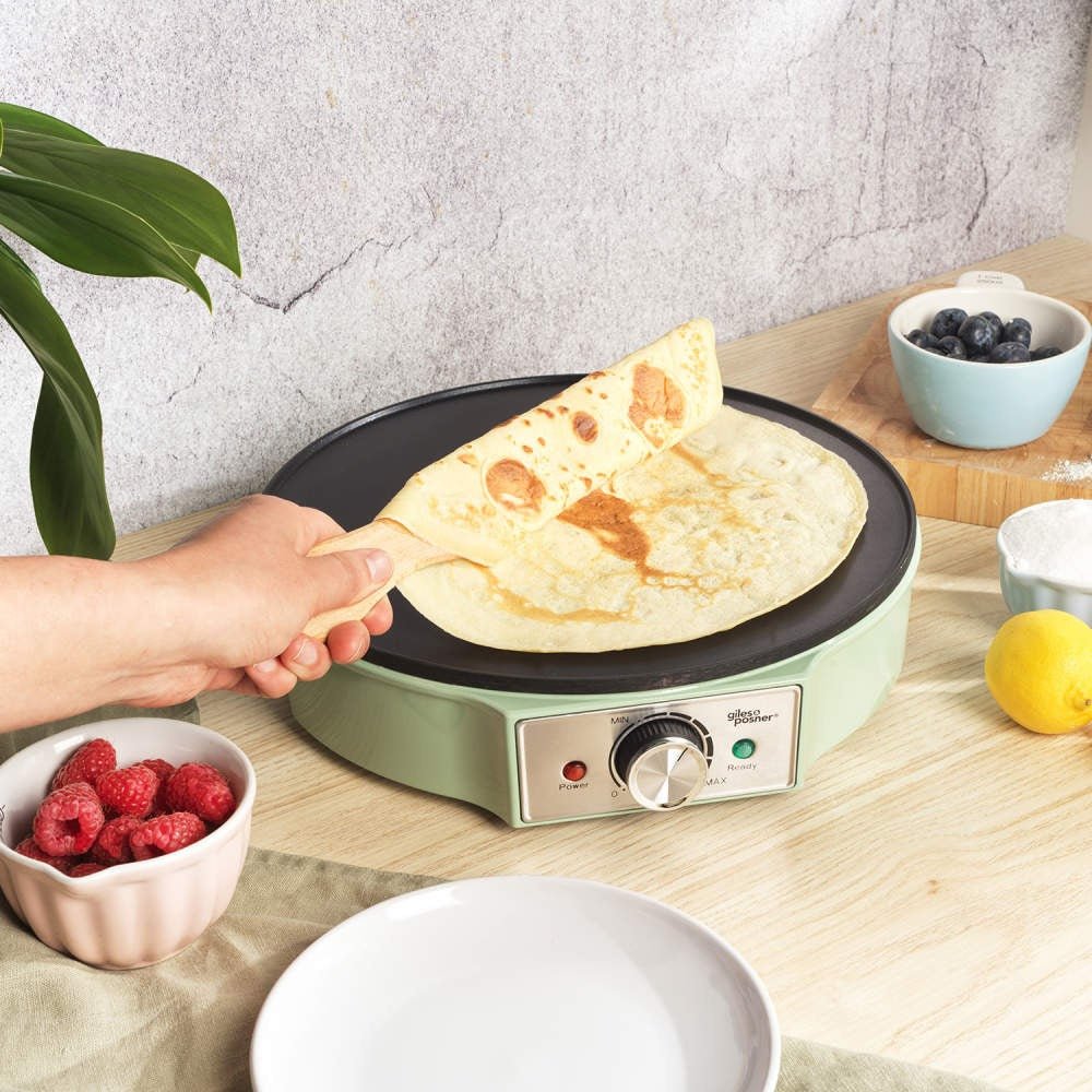 Giles & Posner Crepe Maker – Green - PANCAKE WAFFLE MAKERS - Beattys of Loughrea
