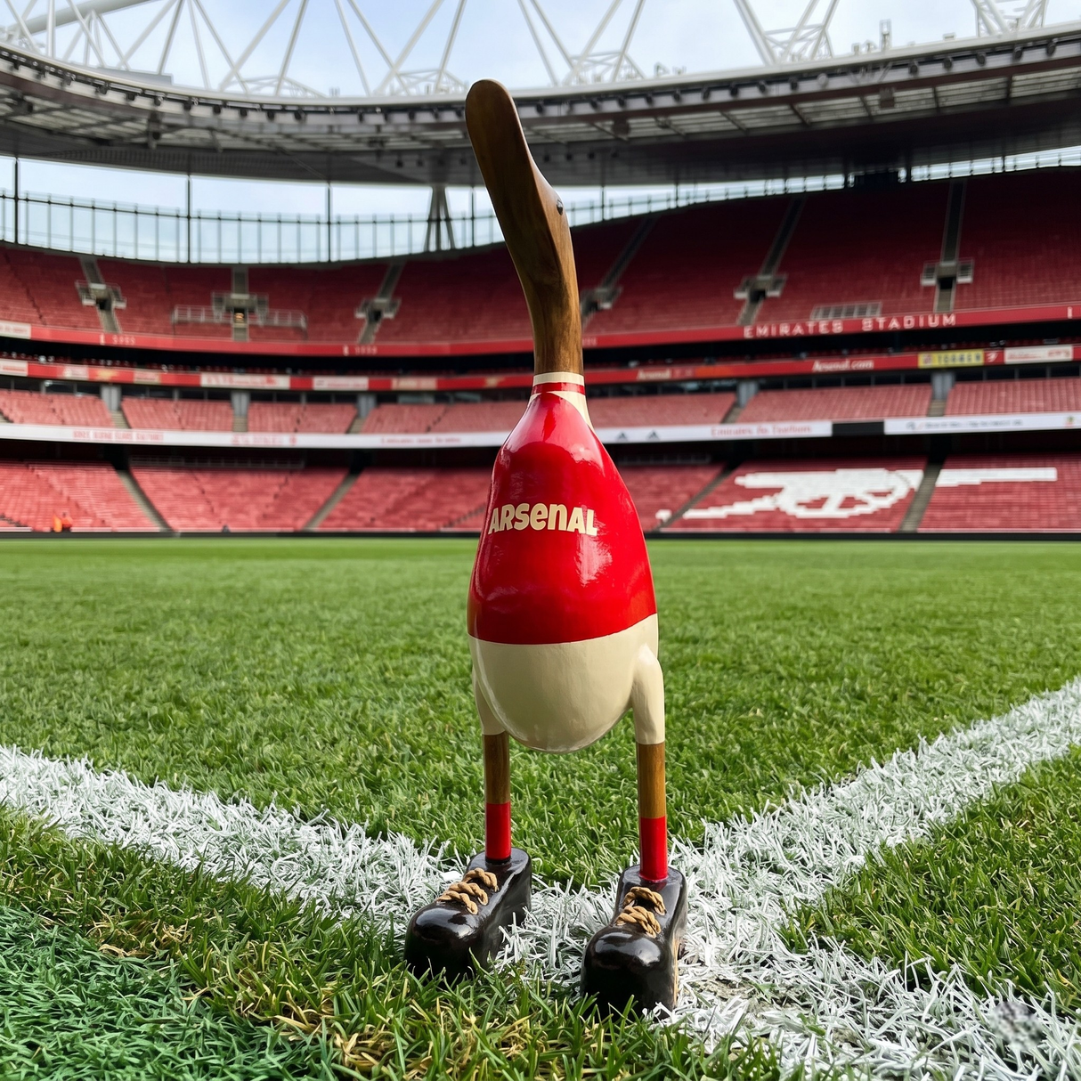 Arsenal Duck - ORNAMENTS - Beattys of Loughrea