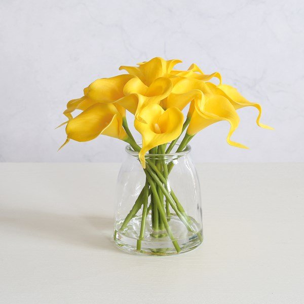 Calla Lily Vase – Yellow – 22cm - DESK/READING LAMPS - Beattys of Loughrea
