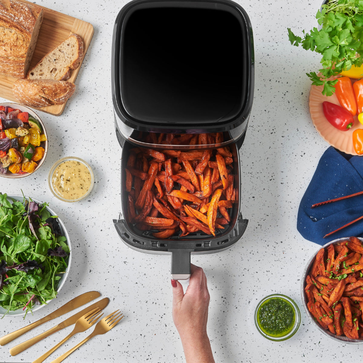 Russell Hobbs SatisFry Digital Air Fryer 4.3L - Black & Champagne - 27610