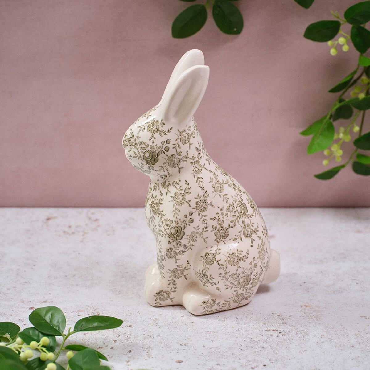R13 WOODLAND COTTAGE STONEWARE LARGE HARE 7WC112