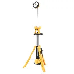 DeWalt DCL079 - XJ 2.2m 18V Li - Ion XR Cordless LED Tripod Light - Bare - SITE LIGHTING - Beattys of Loughrea