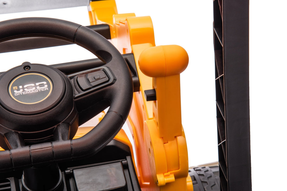12V JCB 3CX Compact Ride On - RIDE ON TRACTORS & ACCESSORIES - Beattys of Loughrea