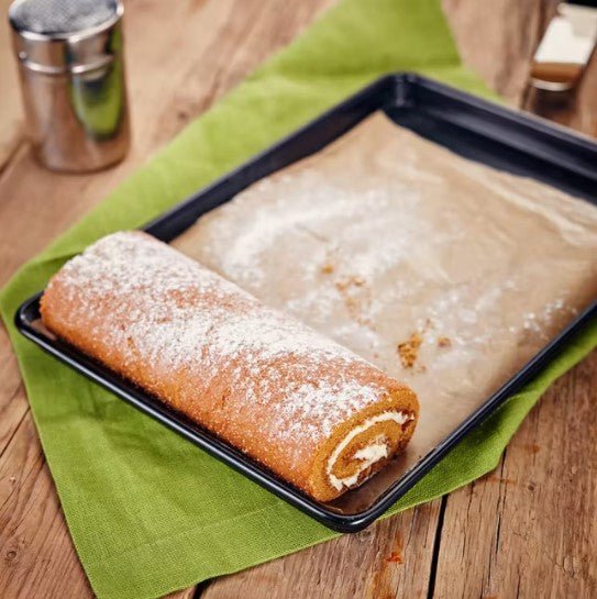 Stellar Bakeware, 33 x 23 x 2cm Swiss Roll Tin, Non-Stick. Dishwasher safe. - BAKEWARE - Beattys of Loughrea