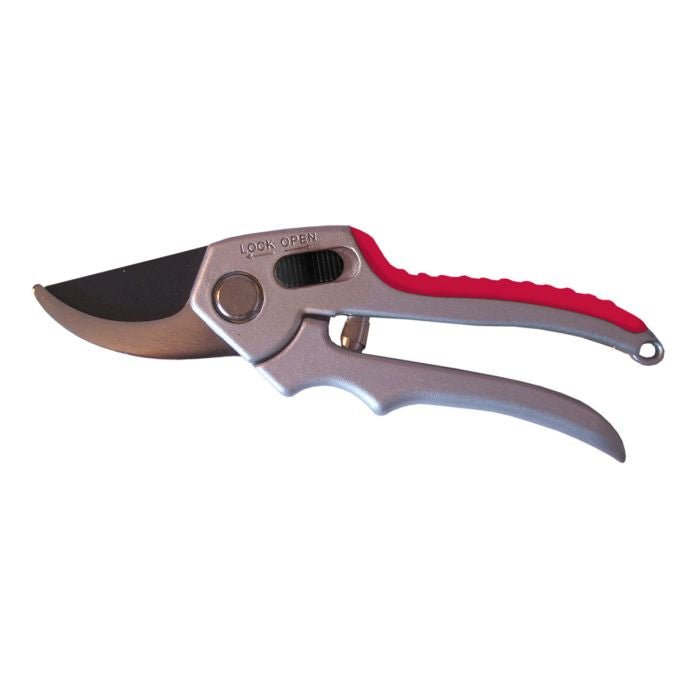 True Temper Gardener Bypass Pruner With Blade Lock - PRUNING - Beattys of Loughrea