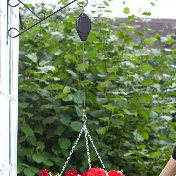 Smart Garden Easy-Up for Hanging Baskets - HANGING BASKET, LINER, BRACKET - Beattys of Loughrea