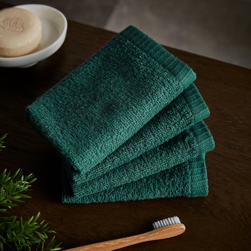 Catherine Lansfield Quick Dry Cotton 4pk Face Cloths Forest Green - TOWELS FACECLOTHS - Beattys of Loughrea