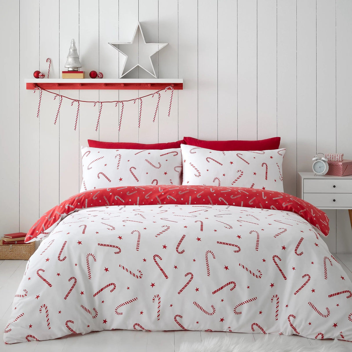 Catherine Lansfield Christmas Candy Cane Reversible Duvet Set - Kingsize - DUVET COVERS - Beattys of Loughrea