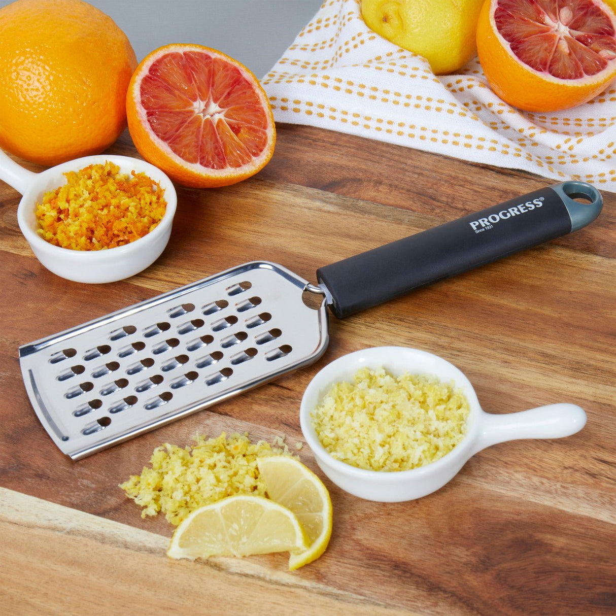 Progress Shimmer Green Grater - KITCHEN HAND TOOLS - Beattys of Loughrea