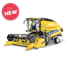 18Cm New Holland Tc5.90 Combine Harvester With Grain Header - FARMS/TRACTORS/BUILDING - Beattys of Loughrea