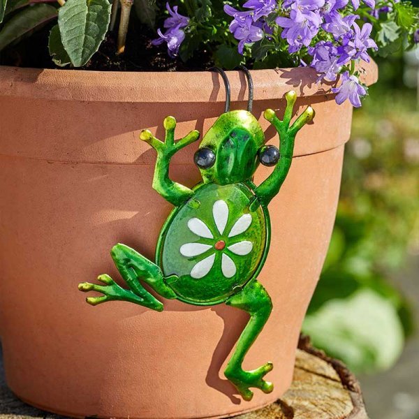 Fancy Frog Pot Hanger - SOLAR / GARDEN ORNAMENTS - Beattys of Loughrea