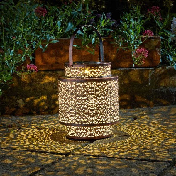 Tangier Lantern - SOLAR / GARDEN ORNAMENTS - Beattys of Loughrea