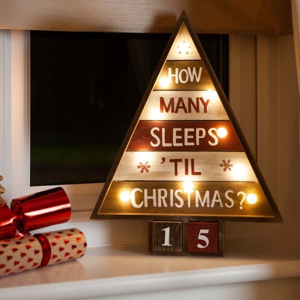 Christmas Countdown & Advent Calendar - XMAS CERAMIC WOOD RESIN GLASS ORNAMENTS - Beattys of Loughrea