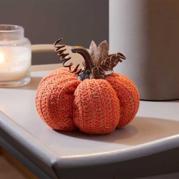 Decor Pumpkin 13cm - SOLAR / GARDEN ORNAMENTS - Beattys of Loughrea