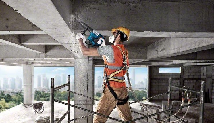 Bosch GSH 5 Demolition Hammer/Breaker 240v - SDS DRILLS - Beattys of Loughrea