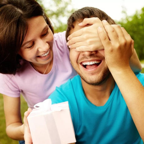 Gifts for Boyfriend: Thoughtful Ideas He'll Love