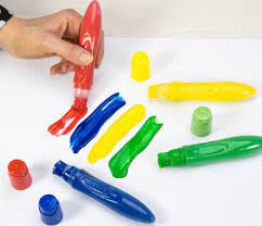 Squeeze N Brush - 12 Classic Colours - ART & CRAFT/MAGIC/AIRFIX - Beattys of Loughrea