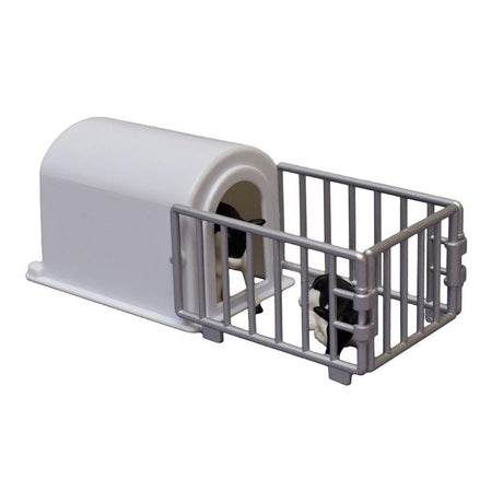 1:32 Calf house With 2 Calves - FARMS/TRACTORS/BUILDING - Beattys of Loughrea