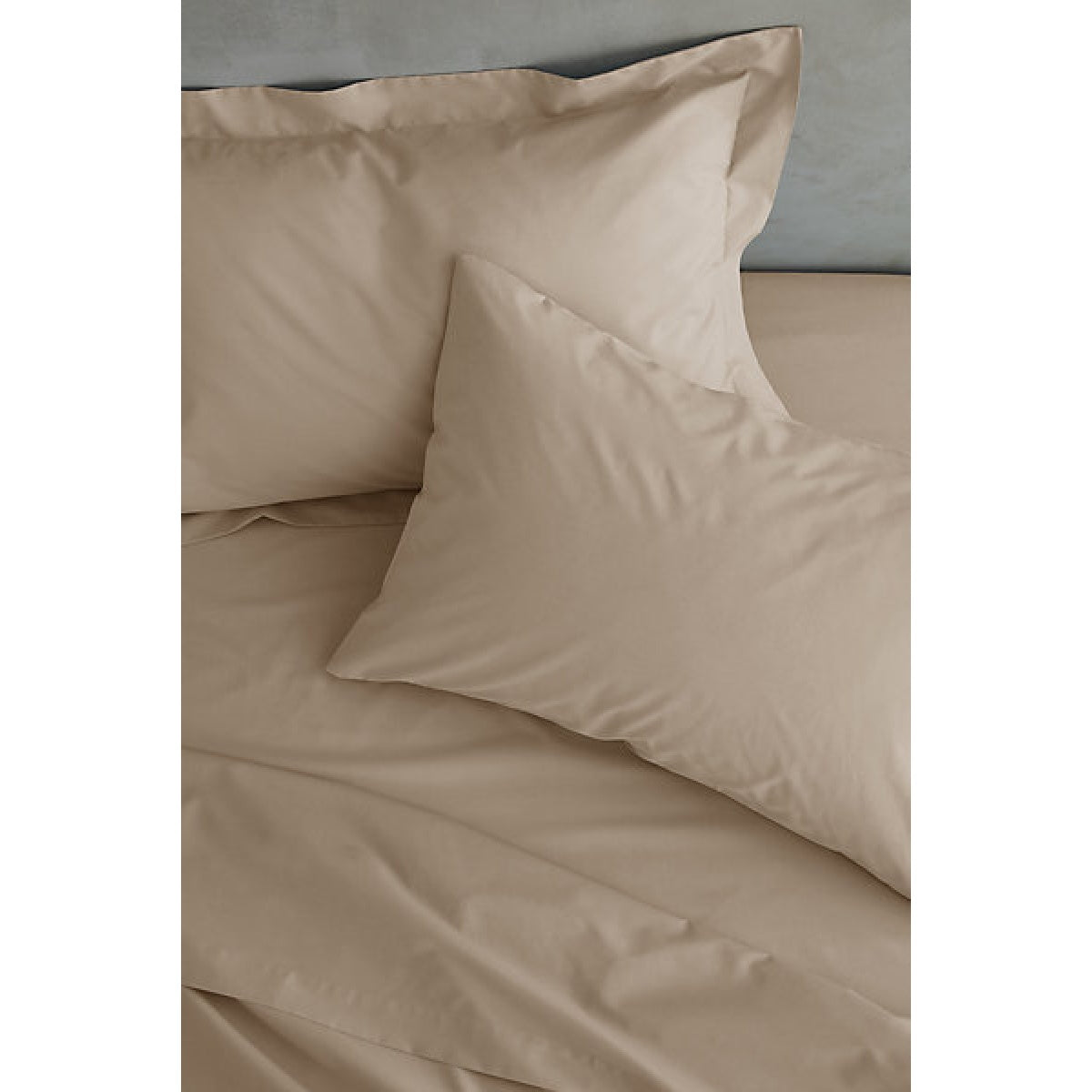 Catherine Lansfield Pillowcases Easy Iron Percale Standard 50 x 75cm Pack of 2 Pillow cases with envelope closure Natural