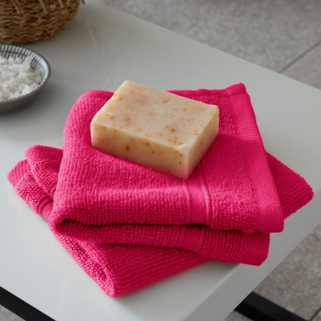 Catherine Lansfield Zero Twist Pink Face Cloth Pair - TOWELS FACECLOTHS - Beattys of Loughrea