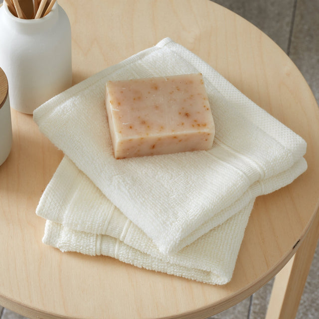 Catherine Lansfield Zero Twist Cream Face Cloth Pair - TOWELS FACECLOTHS - Beattys of Loughrea