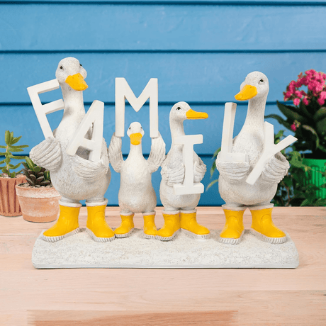 Quackers Duck Family Figurine - ORNAMENTS - Beattys of Loughrea