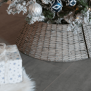 Everlands Collapsible Grey Willow Christmas Tree Skirt 70cm - XMAS TREE STANDS / BAGS / SKIRTS - Beattys of Loughrea