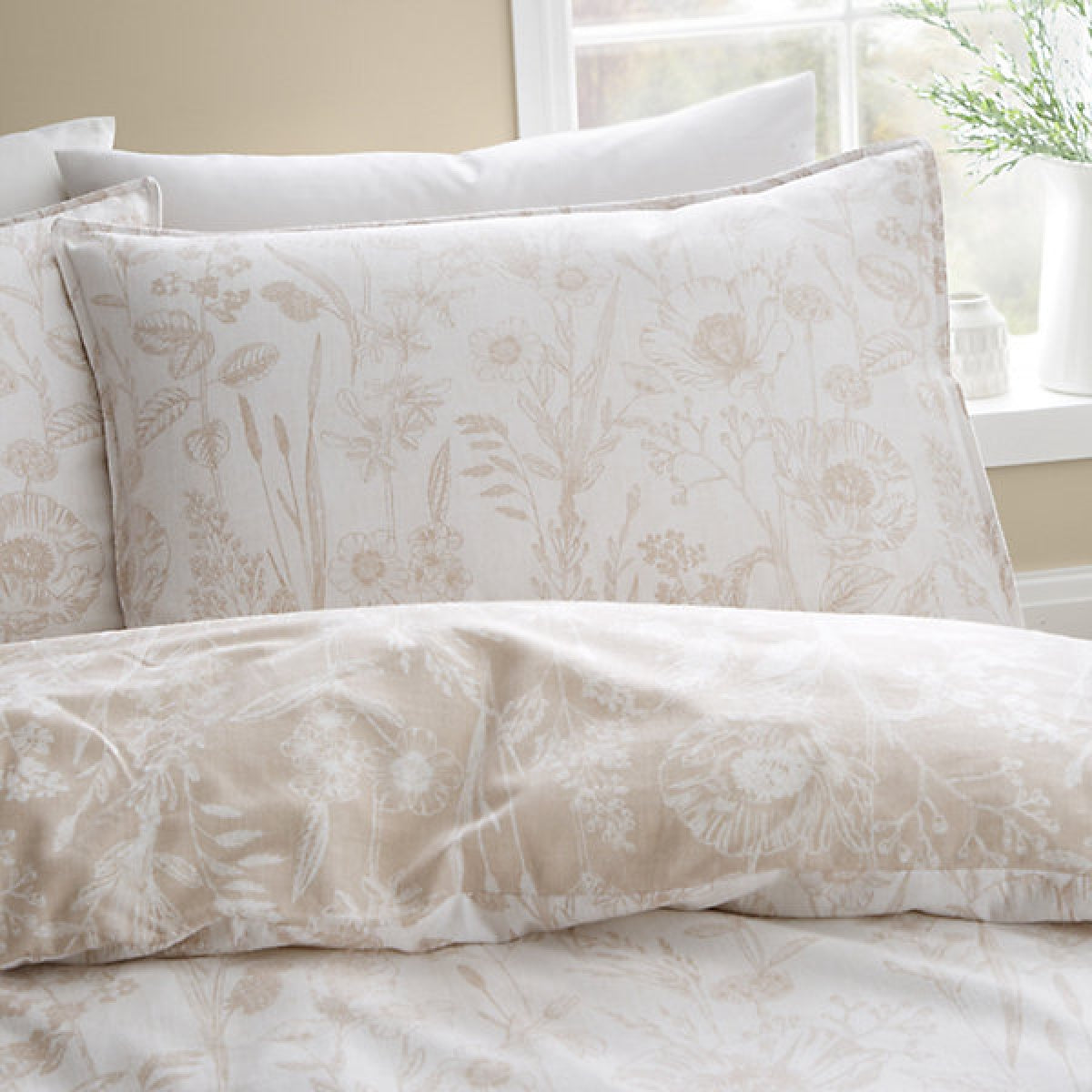 Bianca Brushed Cotton Floral Toile Reversible Double Duvet Cover Set with Pillowcases Natural