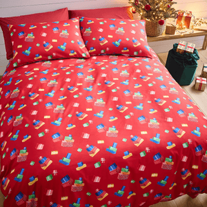 Catherine Lansfield Christmas Retro Santa Reversible Duvet Cover Set Single - DUVET COVERS - Beattys of Loughrea