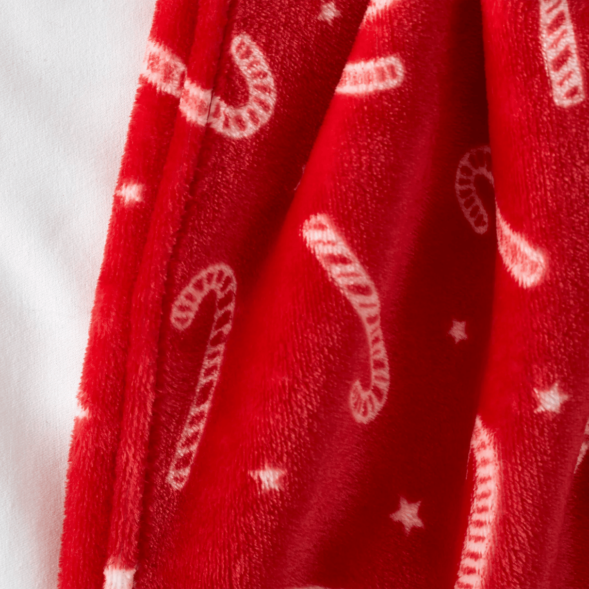 Catherine Lansfield Christmas Candy Cane Fleece Throw 130 x 170cm - THROWS/BLANKETS - Beattys of Loughrea