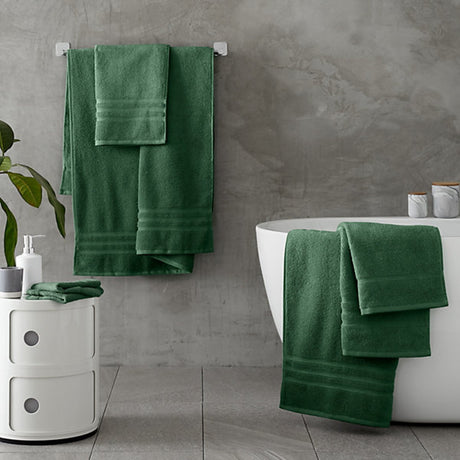 Catherine Lansfield Zero Twist Cotton Face Cloth Pair Forest Green - TOWELS FACECLOTHS - Beattys of Loughrea