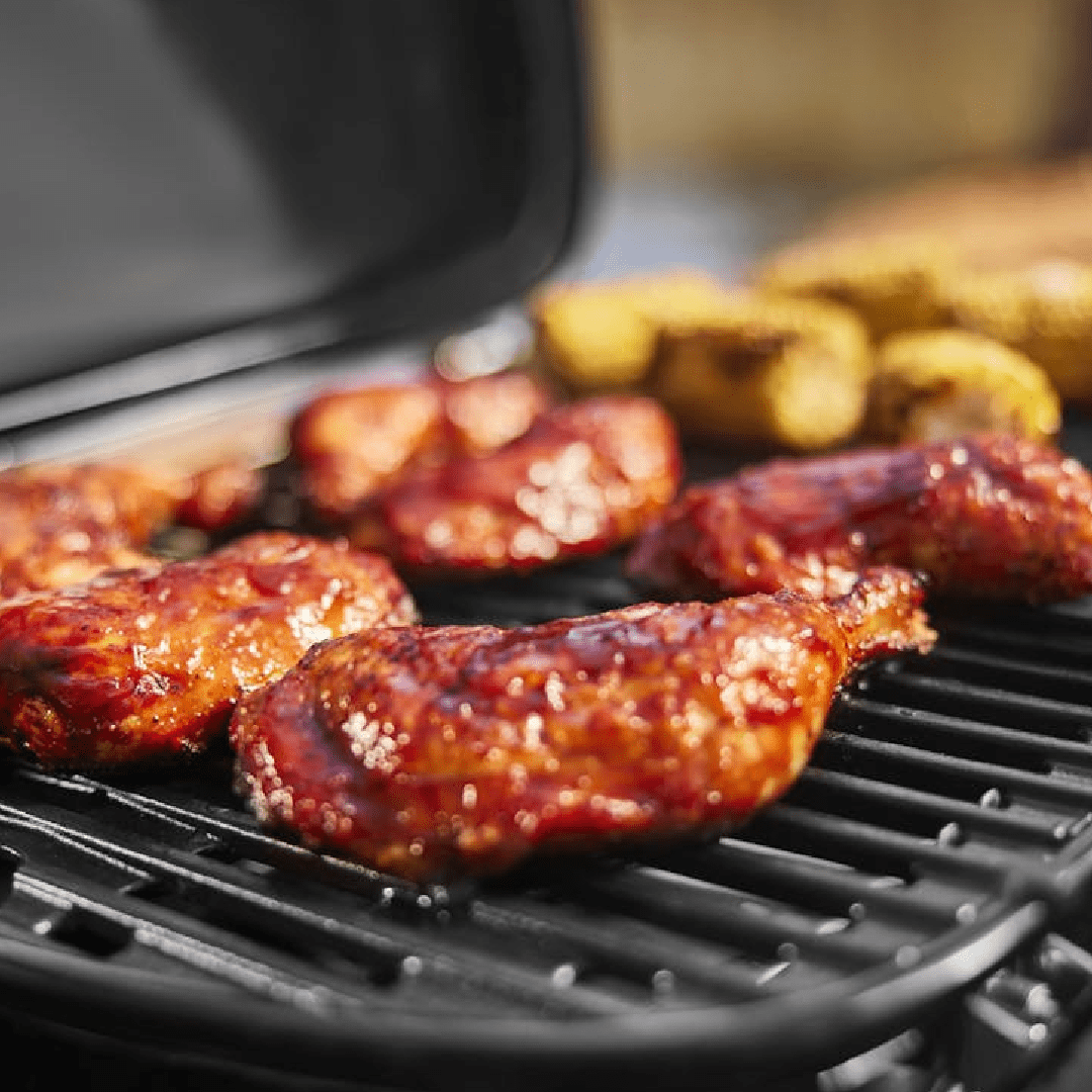 Weber Traveler® Compact Gas Barbecue - BBQ - GAS - Beattys of Loughrea