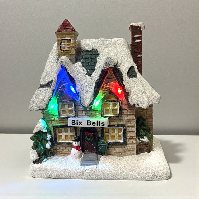 Noma Collectables 12cm Battery Operated Village Scene – Village Pub - XMAS ROOM DECORATION LARGE AND LIGHT UP - Beattys of Loughrea