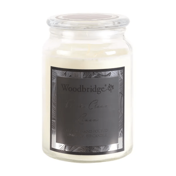 Woodbridge Fresh Clean Linen – Duftkerze im Glas 650g – Beattys of Loughrea