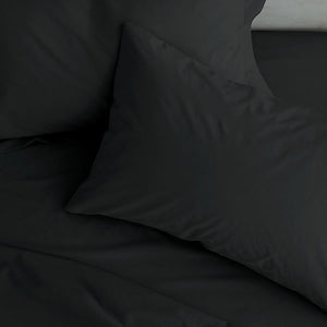 Catherine Lansfield Pillowcases Easy Iron Percale Standard 50 x 75cm Pack of 2 Pillow cases with envelope closure Black