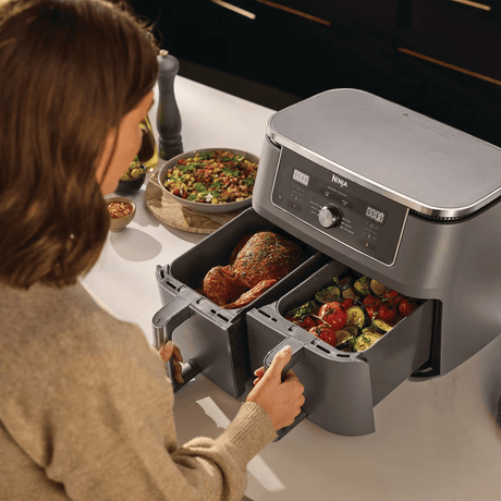 Ninja MAX 6 - in - 1 Dual Zone Air Fryer (DZ400UK) - AIR FRYER / DEEP FAT FRYERS - Beattys of Loughrea