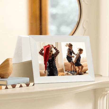 Aura Carver 10.1 Inch WiFi Digital Photo Frame | White - Beattys of Loughrea | www.beattys.ie