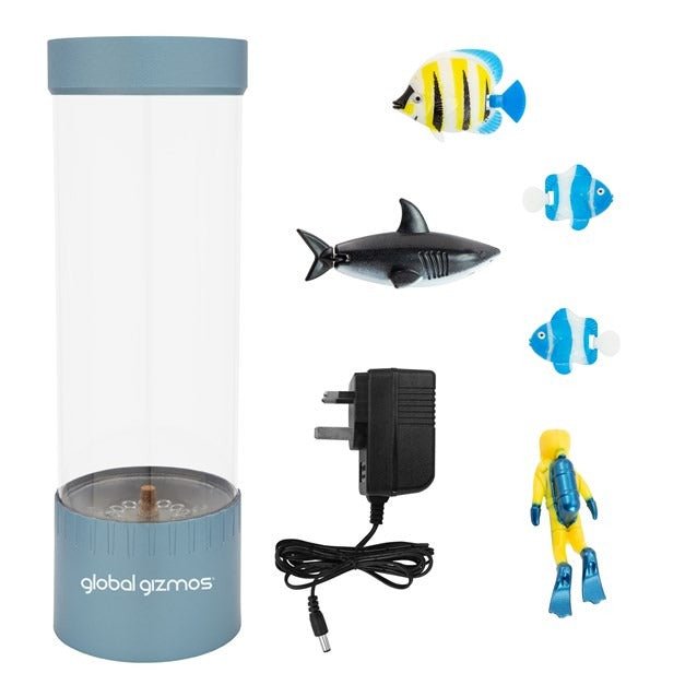 Global Gizmos 32cm Scuba Diver Bubble Lamp - Metallic Blue - NIGHT LIGHT PLUG IN - Beattys of Loughrea