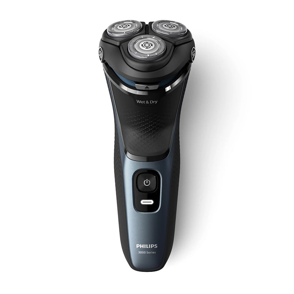 Philips Wet & Dry Electric Shaver Series 3000 with 5D Flex & Pivot Heads - RAZORS & NOSE TRIMMERS - Beattys of Loughrea