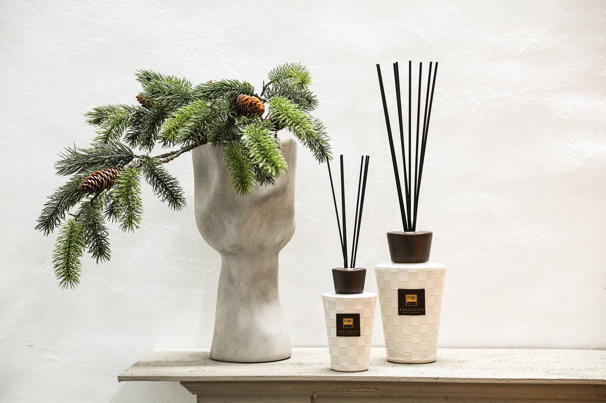 PTMD Exclusive Clean Linen Reed Diffuser 300ml - POT POURRI/AROMATHERAPY/OILS/DIFFUSER - Beattys of Loughrea