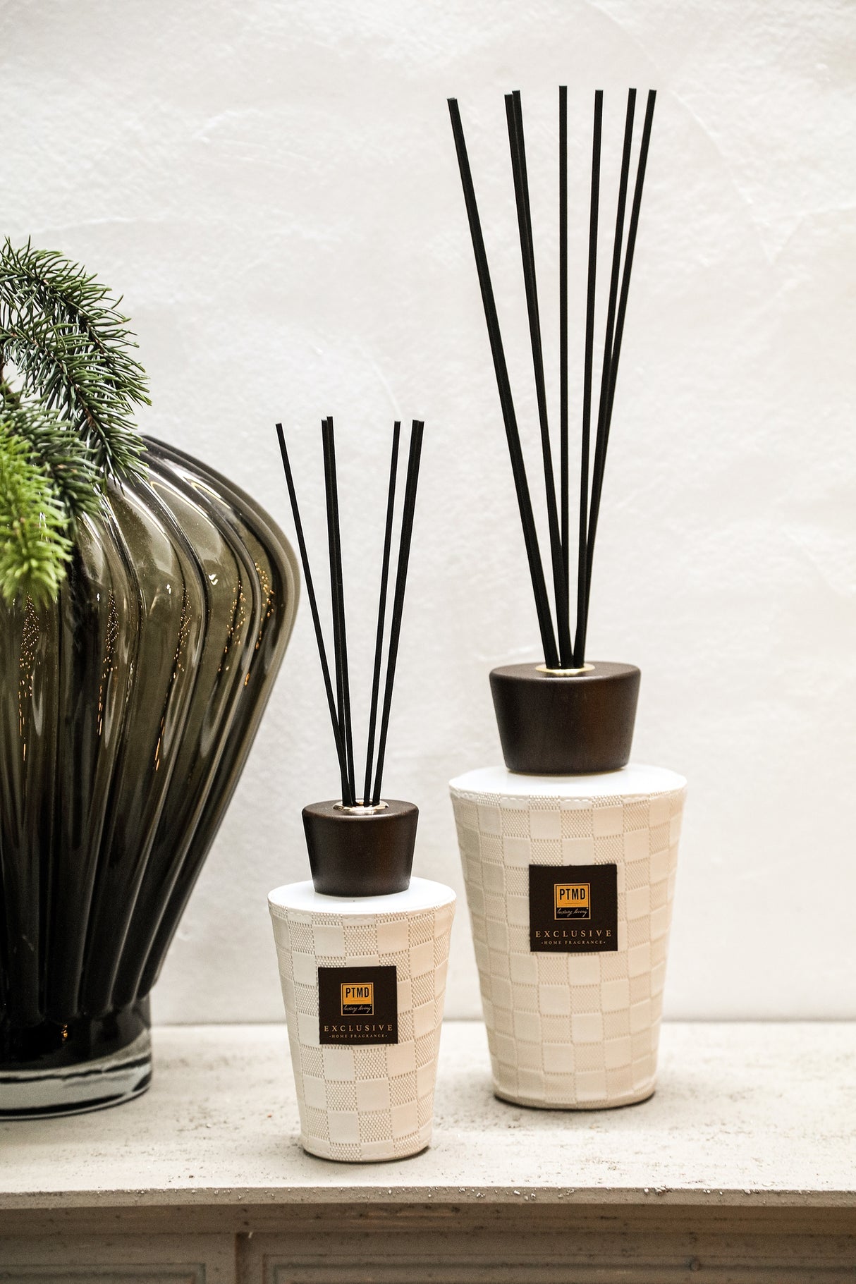 PTMD Exclusive Clean Linen Reed Diffuser 300ml - POT POURRI/AROMATHERAPY/OILS/DIFFUSER - Beattys of Loughrea