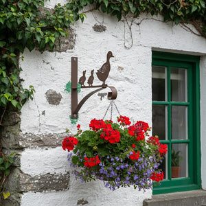 Decoris Ducks Hanging Basket Bracket - GARDEN ORNAMENTS INCL SOLAR - Beattys of Loughrea