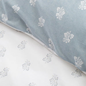 Bianca Esme Floral 200 Thread Count Cotton White/Blue Reversible Duvet Cover Set – King - DUVET COVERS - Beattys of Loughrea